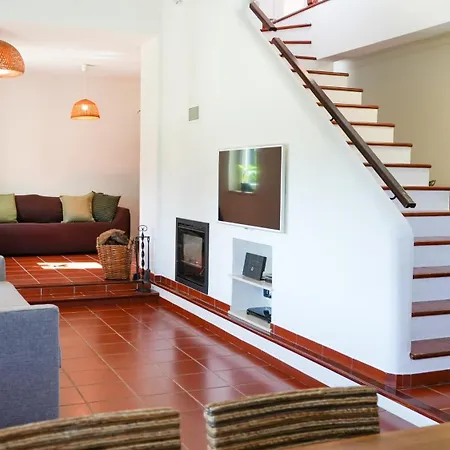 Zefiro Tatil Evi